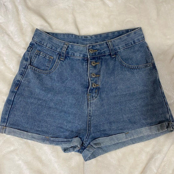 Denim shorts - Picture 1 of 1